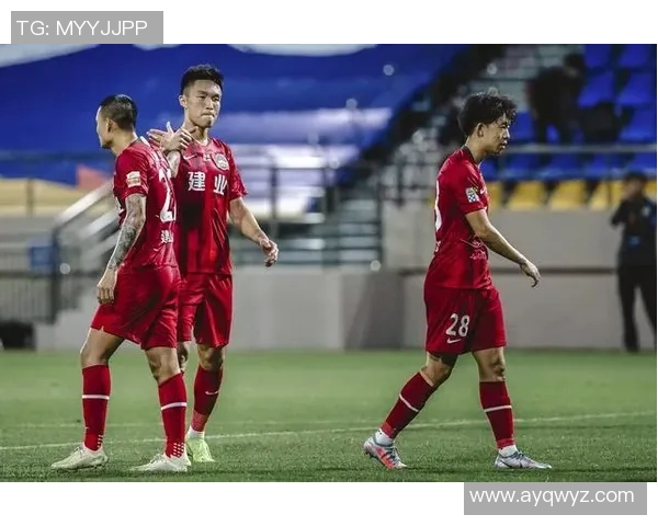 苏宁与建业的激烈对决分析及双方战术解析